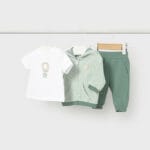 Conjunto bebé 3 piezas verde con sudadera y pantalón Mayoral Ref 1892
